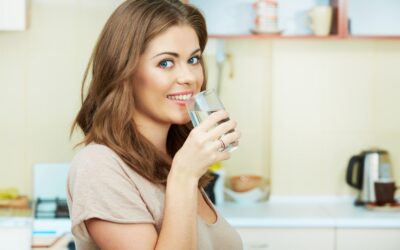 Quantos litros de água devemos beber por dia?